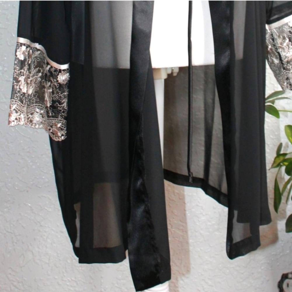 Linea Donatella Duster Robe - Picture 2 of 6